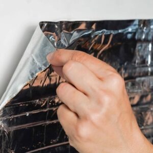 LÄMMITYS PEILIN ALLA